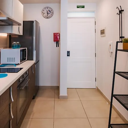 Modern Comfort - 2br Center Of St Julians & Paceville Apartment Saint Julian's