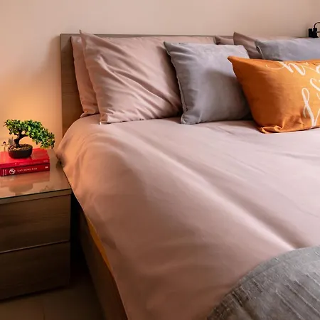 Modern Comfort - 2br Center Of St Julians & Paceville Apartment *